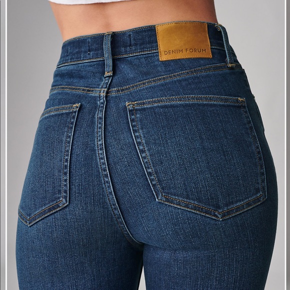 Aritzia Denim Forum Lola High Rise Skinny - Picture 4 of 6